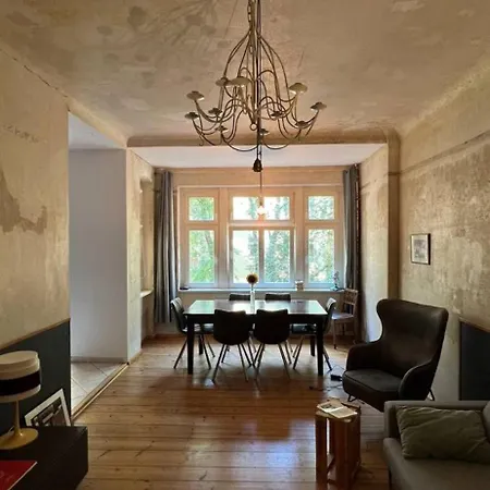 Cosy Bright Comfortable Near Ostkreuz
